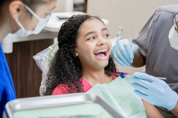 Best Walk-In Emergency Dental Services in Lopezville, TX